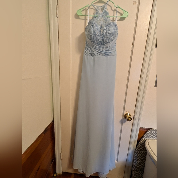 Bridesmaid/Prom/Formal Dress - Picture 4 of 6
